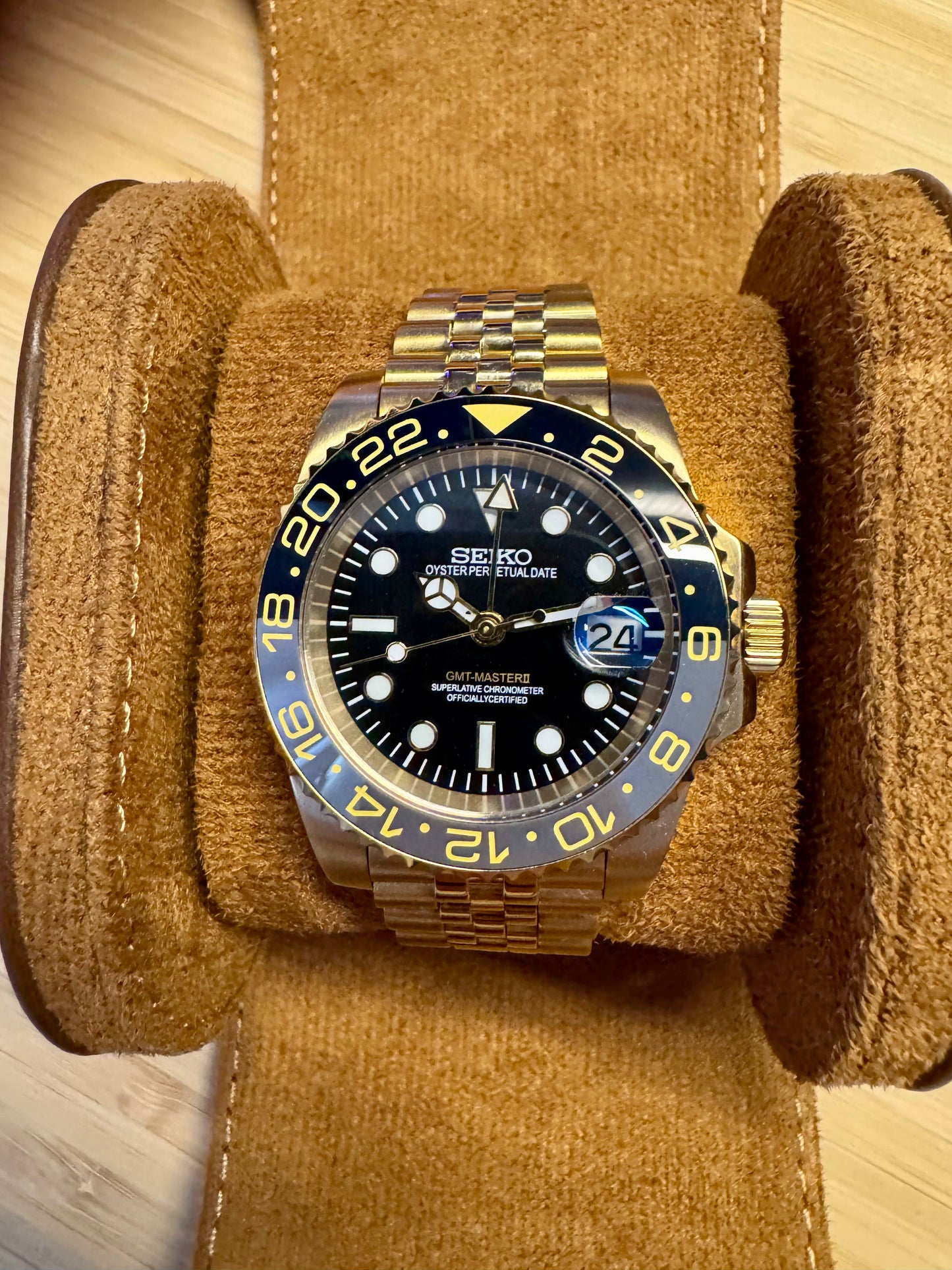 Gmt 40mm Bruce Wayne